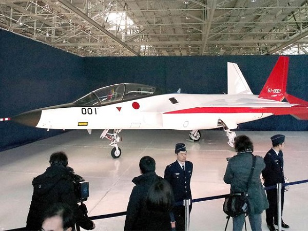 Jepang Pamerkan Pesawat Siluman Buatan Sendiri
